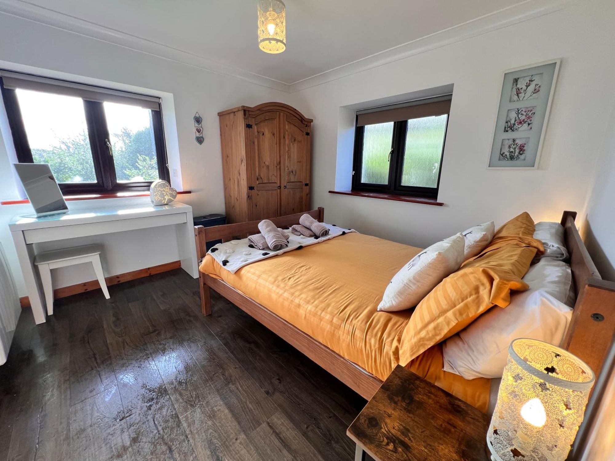 3 Bed Detached Cottage- Log Burner Mountain Views ビューマリス エクステリア 写真